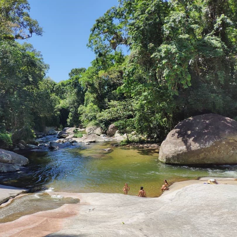 JEEP COMPLETO 09:30h – 4 Cachoeiras, 3 Alambiques e 9 Paradas